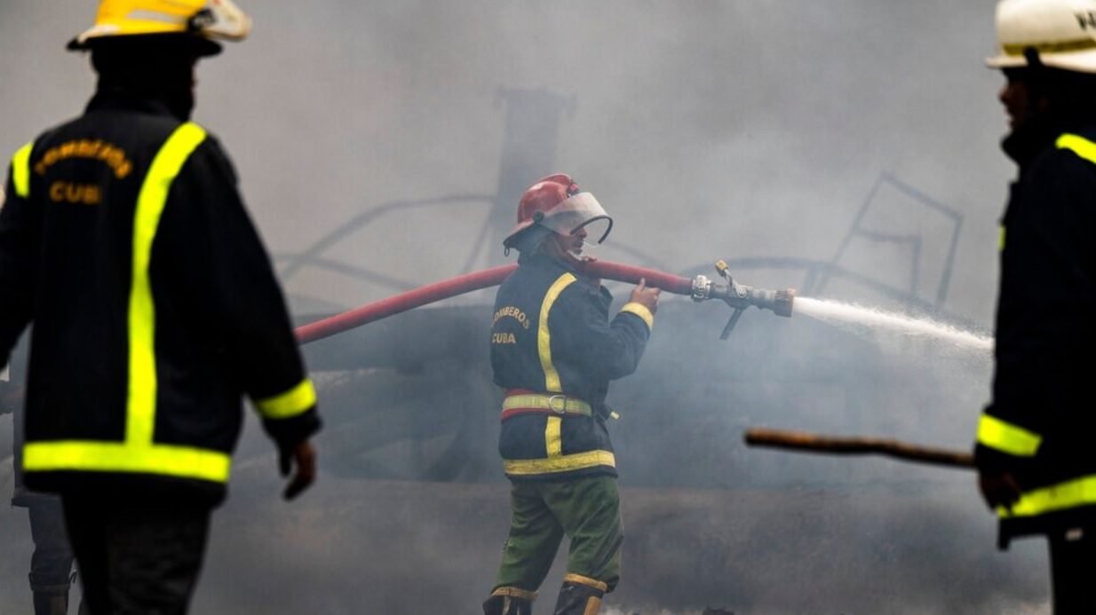 Reportan Incendio Forestal Sin Control En Cuba