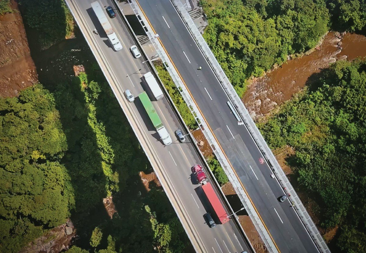 Paso sobre Río Virilla en Ruta Nacional 32 funciona a 5 carriles