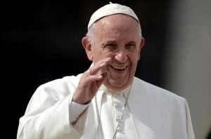El papa Francisco expresa su “gran dolor” por atentado en Turquía