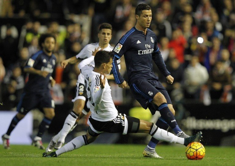 Real Madrid empata en Valencia (2-2) y vuelve a perder ocasión de acercarse a la cabeza