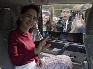 Oposición en Myanmar se encamina a una gran victoria electoral