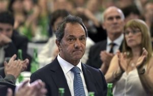 Scioli, un exdeportista que lucha por llegar a la presidencia argentina