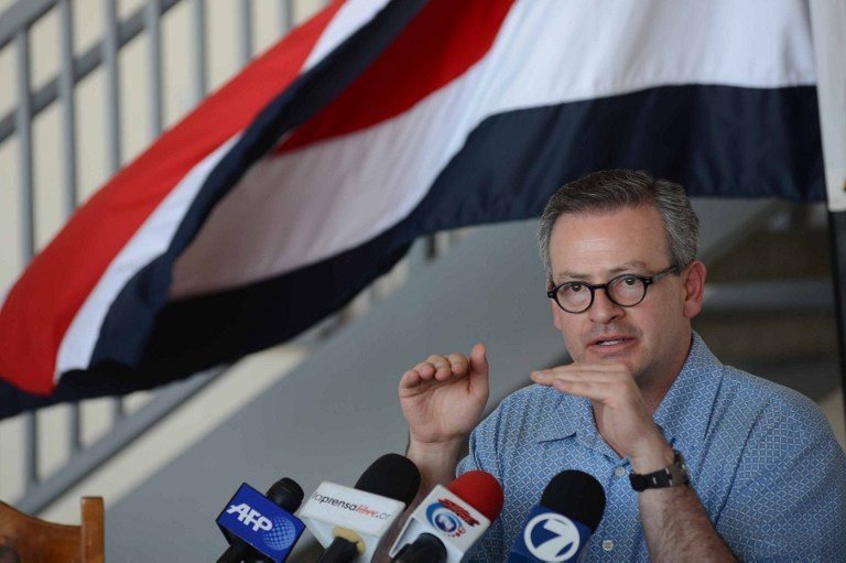 Costa Rican Foreign Minister Manuel Gonzalez refers in a press conference at the Liberia International Airport, some 180 km north of San Jose on December 29, 2015, to the