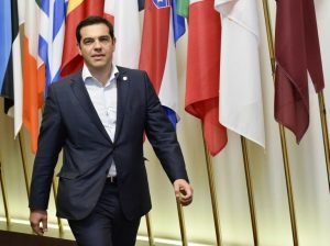 Grecia acepta participación del FMI en programa de rescate