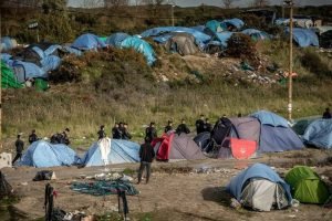 Los refugiados sirios temen convertirse en chivos expiatorios tras los atentados de París