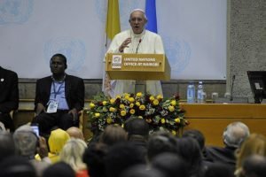 Francisco: el comercio ilegal “alimenta el crimen organizado y el terrorismo”