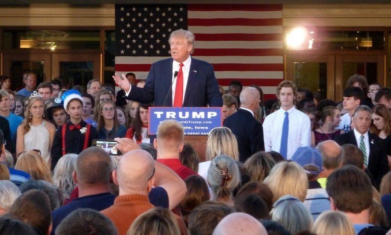 Trump patina en los sondeos post-debate mientras Fiorina asciende