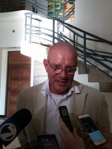 Henry Mora afirma que desconoce informe de la Procuraduría de la Ética y critica “filtración” a la prensa