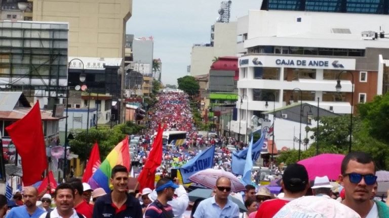 Sindicato declara no grato a Presidente de UCCAEP y afirma que sector privado genera pobreza