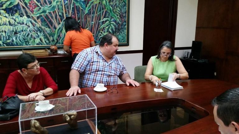 Municipalidades piden una relación más directa con el Gobierno