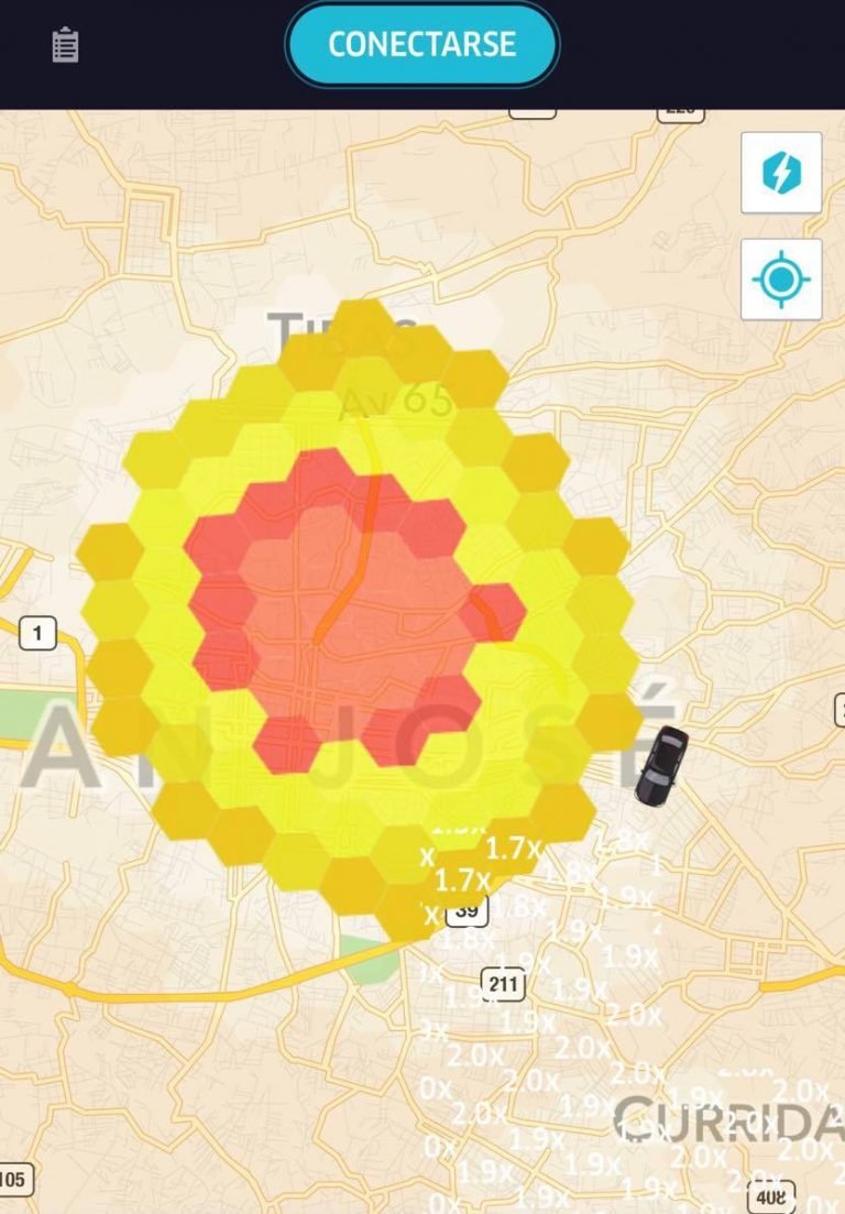 Uber reporta “altísima demanda” este martes por paro de taxistas
