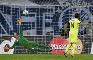 El Valencia cae en campo del Gante y se complica sus opciones de pase