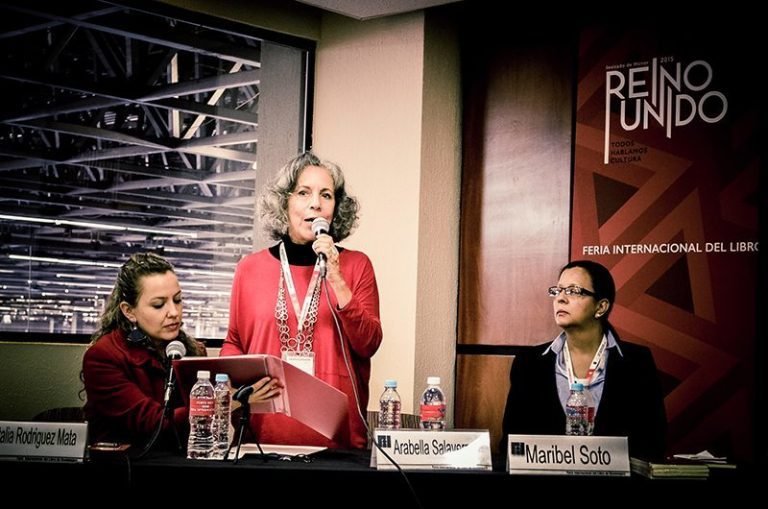 Escritores costarricenses tuvieron una importante participación en la FIL en Guadalajara