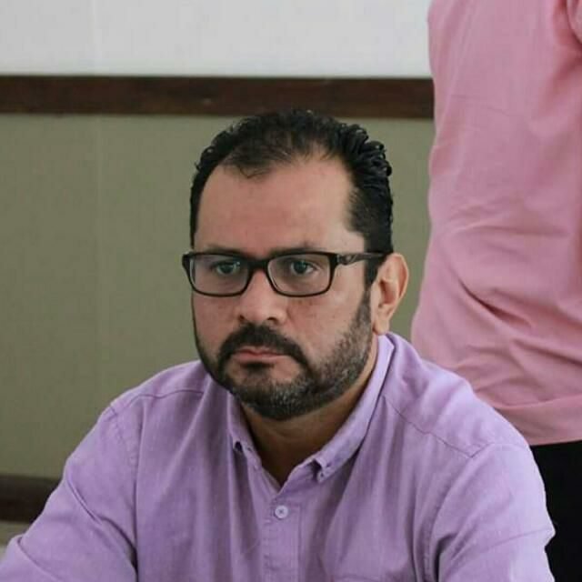 Alcalde de Mora deja el PNG