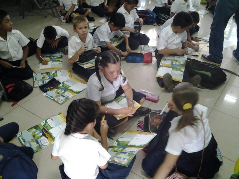 Niños aprendieron acerca de sostenibilidad, patrimonio y reciclaje gracias al ICT