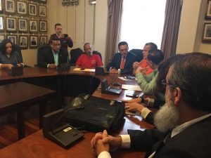 Sindicatos amenazan con huelga indefinida si no se archiva proyecto de empleo público