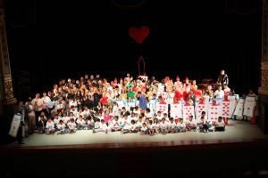 Movimiento Alicia busca sacar el niño interior mediante el teatro