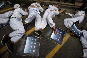 “Despreciables” condiciones de trabajo en planta de iPhone en China