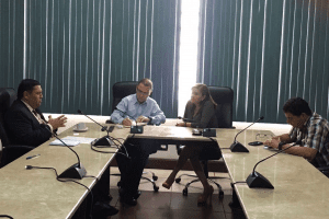 Alcalde de Cartago externa disconformidades sobre servicio de tren a presidenta de Incofer