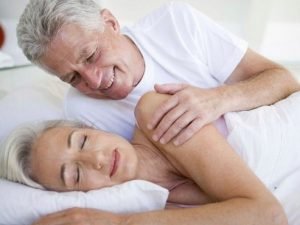 Costa Rica registra 310 casos de SIDA en población femenina adulta mayor