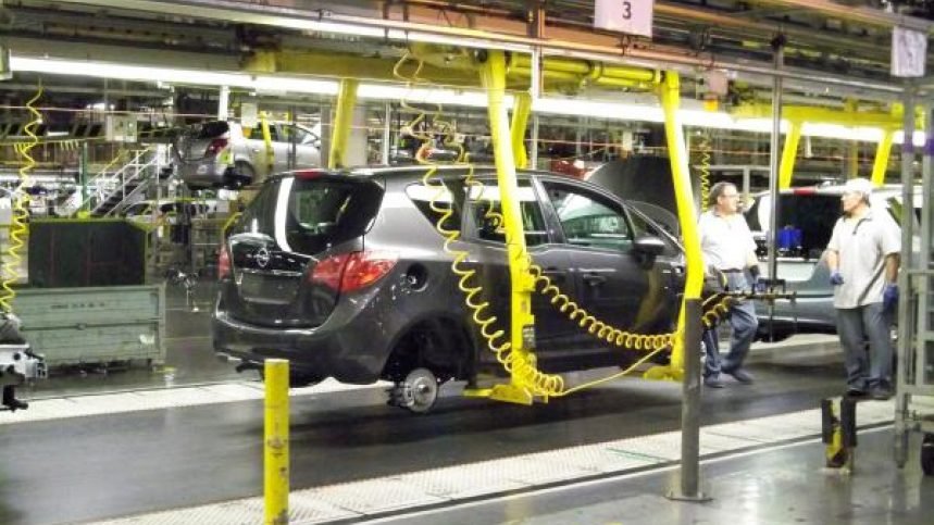 Opel, De Empresa Alemana Familiar Y Exitosa A Automotriz Vilipendiada