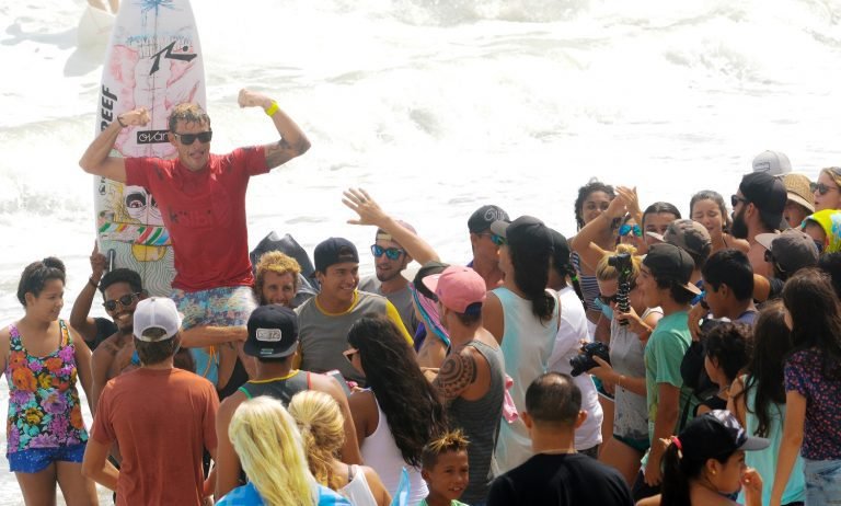 Copa Kina Surf Shop visita por tercer año la Playa Santa Teresa