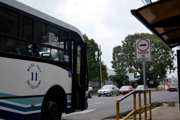 El Transporte Público Sostenible como alternativa a la crisis del Sistema Actual