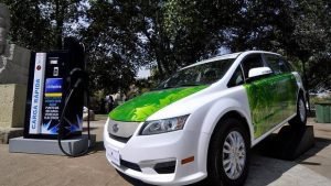Tras donación de Corea del Sur, ICE valora comprar vehículos eléctricos