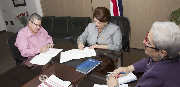 Municipalidad de Santa Ana agilizará trámites del uso de suelo y declaración del impuesto de patente