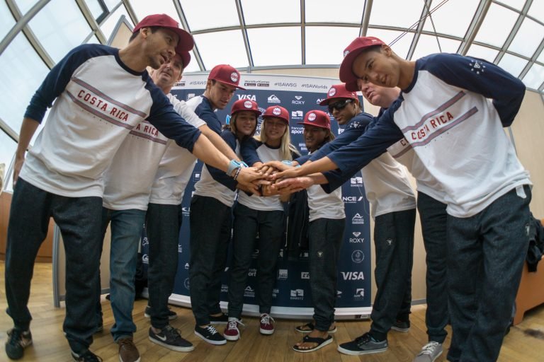 Costa Rica debutará hoy en el Mundial de Surf en Francia