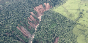 Expertos encuentran falla entre volcanes Irazú y Turrialba capaz de generar sismos de magnitud 6
