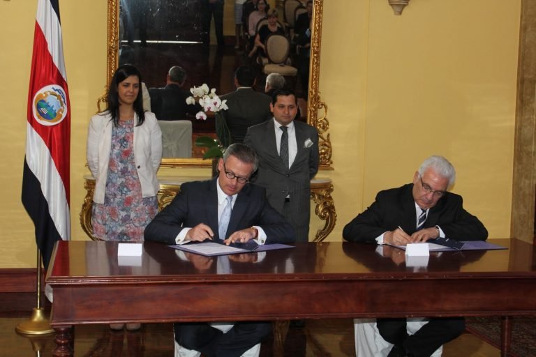 Cancillería promocionará al ICE en el exterior