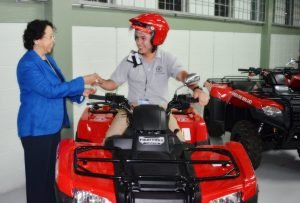 CCSS adquiere 176 motos para atender comunidades rurales