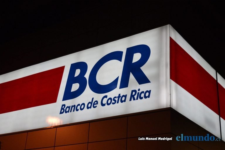 Masiva apertura de cuentas en el BCR por simplificación de trámites