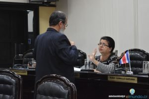 Diputado del Frente Amplio se niega a compartir oficina con Ligia Fallas