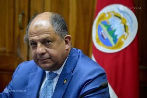 Luis Guillermo Solís: La sociedad se ha vuelto más rica, pero más desigual