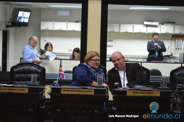 Diputados del PAC elevan transgresión ética de Henry Mora al Tribunal de Ética