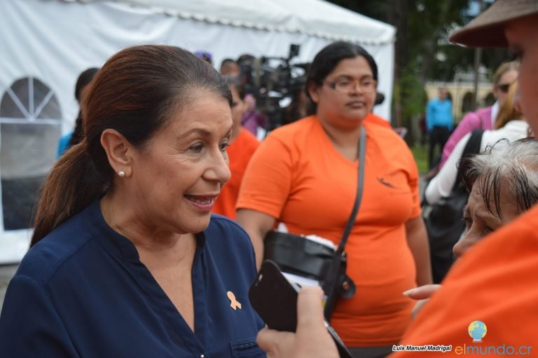 MEP lanza Plan Nacional de Formación Permanente