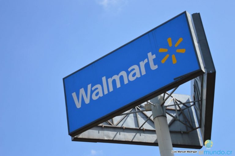 Walmart anuncia que comprará productos a 1300 Pymes para abastecer sus supermercados