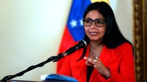 Venezuela: Delcy Rodríguez habla con Trump y anuncia nuevas liberaciones de presos