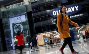 Economía de EE.UU. crecería menos de lo prometido por Trump