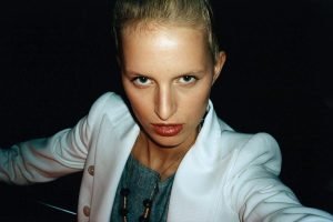 Me fotografío, luego existo: los «selfies» y la identidad digital