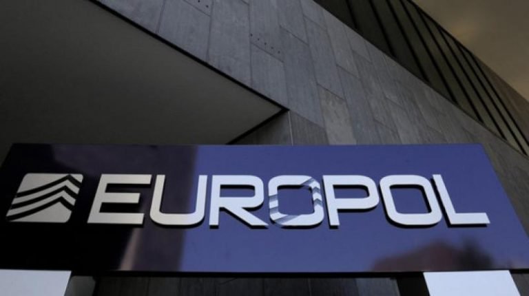 Europol quiere acceder a los datos biométricos recopilados por EEUU