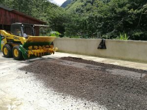 Programa del MAG permite mejorar producción de caficultores y fruticultores de León Cortés