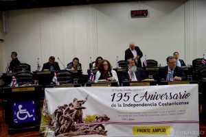 Diputados desperdiciaron sesión del martes con recesos y charlatanerías