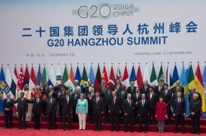 La presidencia alemana del G20 y el difícil invitado: el mundo