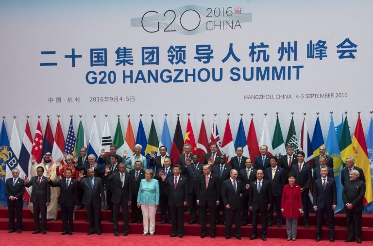 La presidencia alemana del G20 y el difícil invitado: el mundo