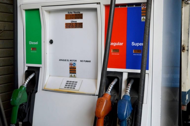 Aresep aprueba rebaja en combustibles