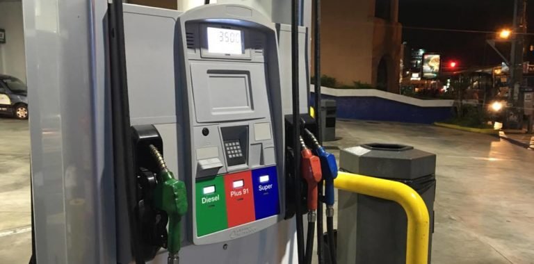 Gasolineras deberán entregar factura electrónica a partir del próximo lunes