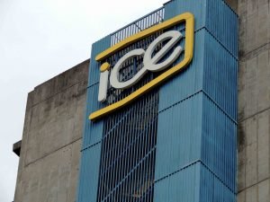 Fitch Ratings baja calificación internacional del Grupo ICE